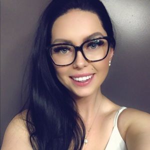 Meet your Posher, Kaylee